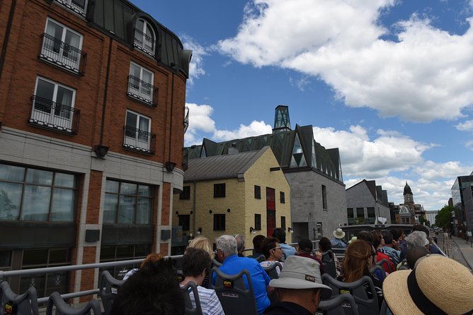 Quebec City Hop-On Hop-Off - The biggest problem: full buses and long waits