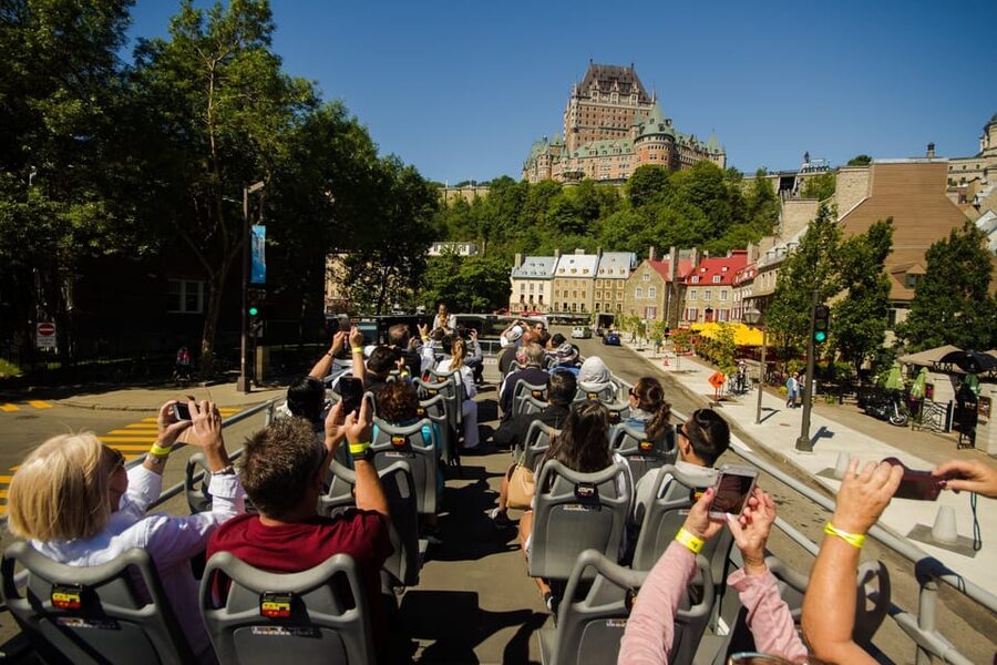 Quebec City: Hop-on Hop-off Open-Top Double Decker Bus Tour - Audio commentary and the occasional live guide