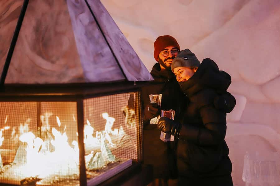 Quebec City: Hotel de Glace Ice Hotel Visit - Getting to the Hôtel de Glace at Valcartier