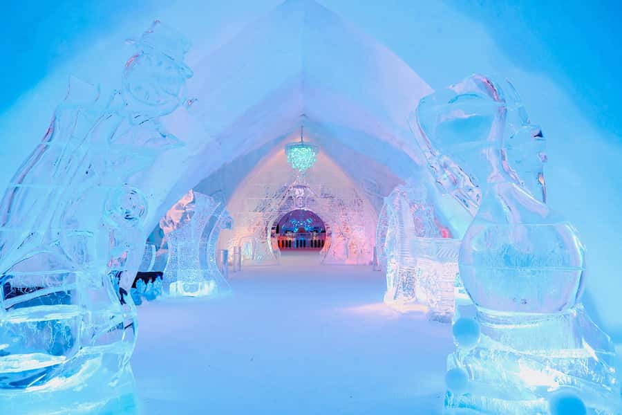 Quebec City: Hotel de Glace Ice Hotel Visit - How cold is the hotel?