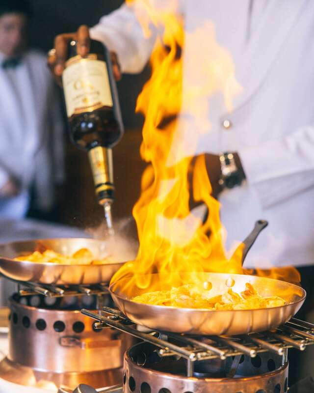 Quebec City: Old Quebec 5-Course Gourmet Food Tour - The guide can make or break the evening