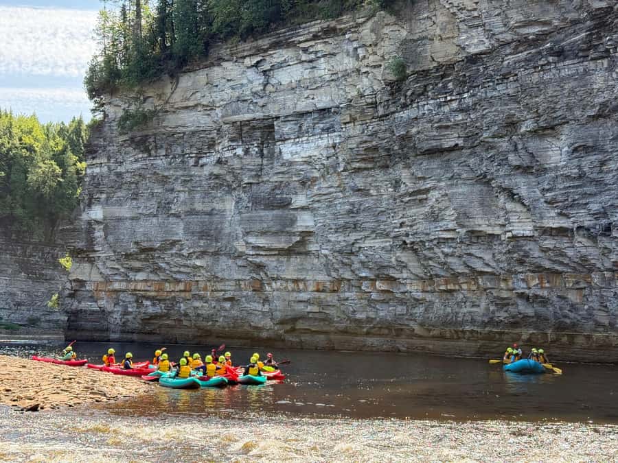 Quebec City: Rafting or kayaking – Jacques-Cartier Canyon - Why Jacques-Cartier Canyon makes this outing special