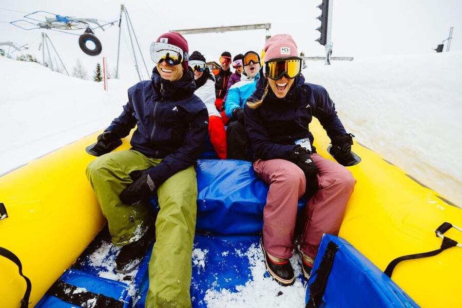 Quebec City: Snow Tubing at Village Vacances Valcartier - Clothing, comfort, and what you should pack
