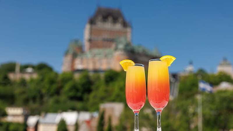Québec City: Weekend River Brunch Cruise - Montmorency Falls by boat
