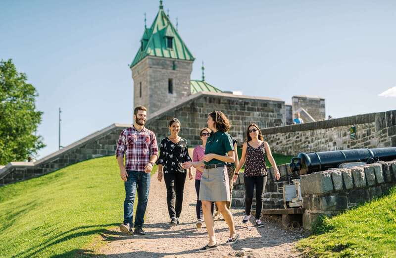 Québec: Fortifications-of-Québec Guided Walking Tour - Enter a soldiers’ casemate closed to the public