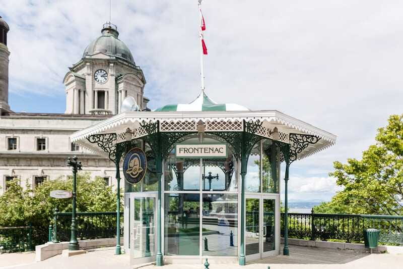 Québec: Fortifications-of-Québec Guided Walking Tour - Rain or shine means planning matters