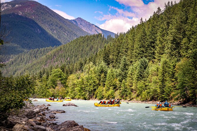 Rafting Adventure on the Kicking Horse River - The safety briefing and guide-led preparation