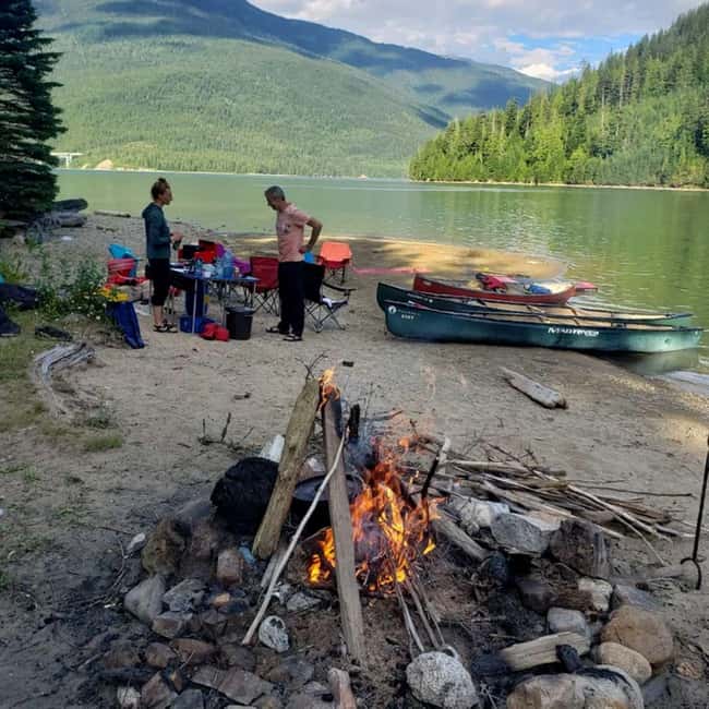 Revelstoke: Guided Canoe Tour with Snacks - Quick points about this Revelstoke canoe trip
