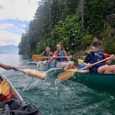 Revelstoke: Guided Canoe Tour with Snacks