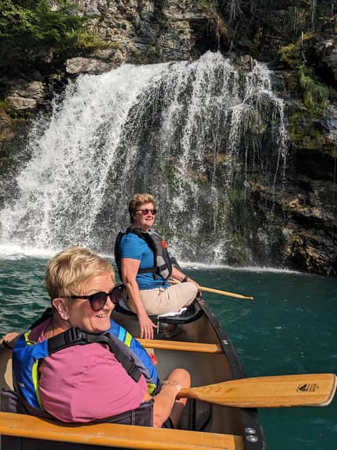 Revelstoke: Guided Canoe Tour with Snacks - Weather can shape the pace
