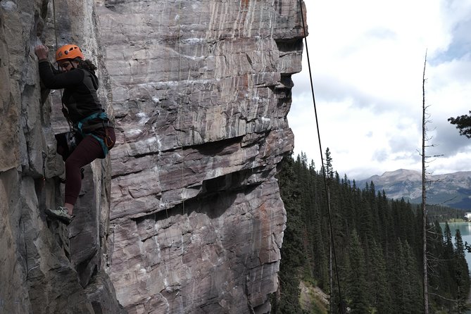 Rock Climbing Adventure in Banff: Beginner - From nervous first climb to harder routes