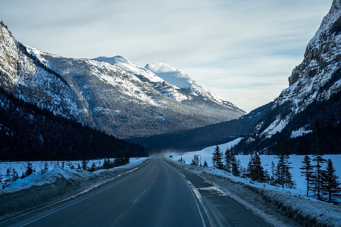 Rockies Winter Premium Tour - The guide makes or breaks a road trip
