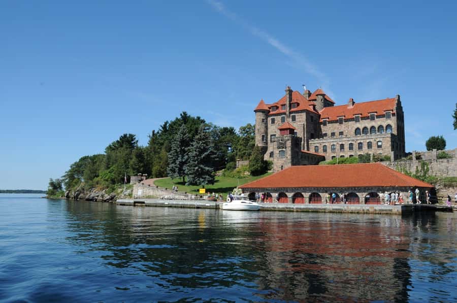 Rockport, ON: 1000 Islands /Boldt Castle Sightseeing Cruises - What you see on the Heart of the 1000 Islands