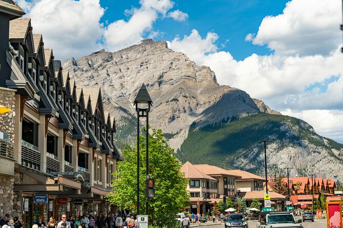 Rocky Mountain Adventure - Day two: glaciers, famous lakes, and Banff after dark