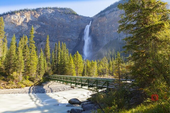 Self-Guided Audio Tours for the Canadian Rockies - How the app works on the road