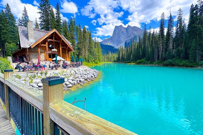 Shared Tour: Lake Louise & Emerald Lake from Canmore/Banff - Emerald Lake: beautiful, but too short for the full circuit