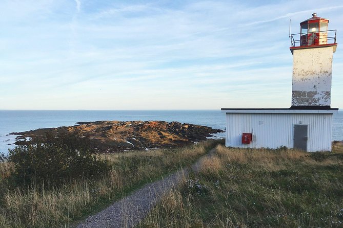 Shore Tours - The Bay of Fundy coast takes up most of the day