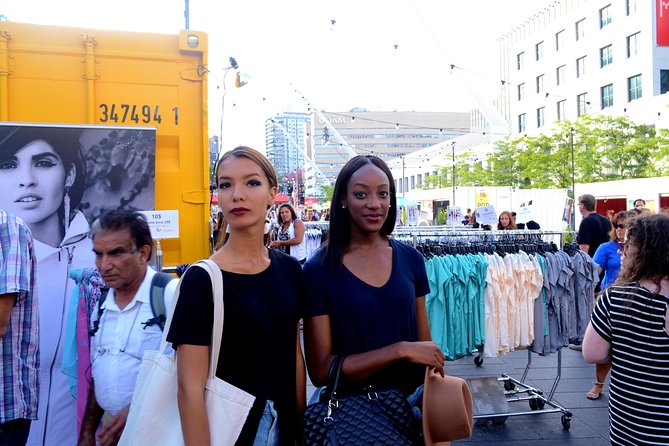 Small-Group Montreal Designers Shopping Tour with a Style Coach - The small group and private vehicle