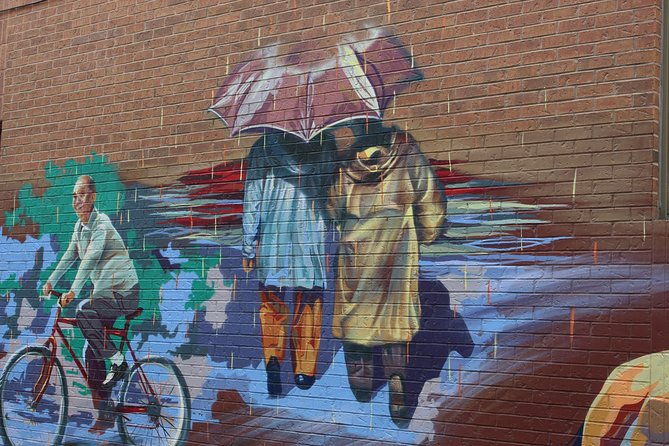 Small-Group Toronto Kensington Market and Chinatown Walking Tour - The extra city sights along the route