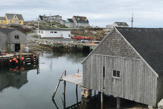 Small Group Tour - Peggy's Cove, Lunenburg, the Annapolis Valley - Food, Timing, and What You Pay For