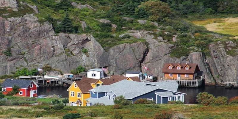 St Johns Premium Tour with Iceberg Quest Boat Cruise - Jellybean Row, George Street, and Quidi Vidi