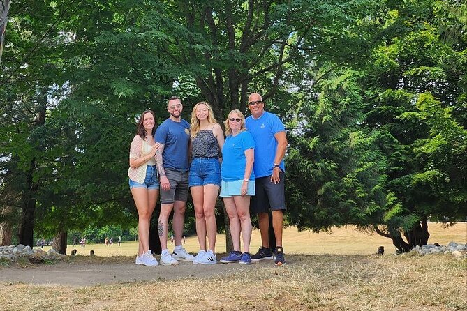 Stanley Park Highlights 2.5 Hour Walking Tour - Lions Gate Bridge and the end of the route
