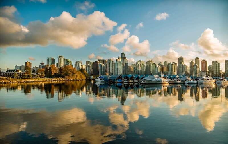Stanley Park Self Guided Bike Tour - Beaches, Lost Lagoon, and a slower finish