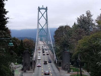 Stanley Park Tour by Car:Small Group Value,See More,Pay Less