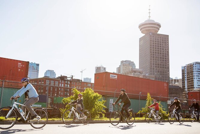 Stanley Park & Vancouver City Highlights 4 Hour Bike Tour 2 in 1 - The Aquabus makes Granville Island more memorable