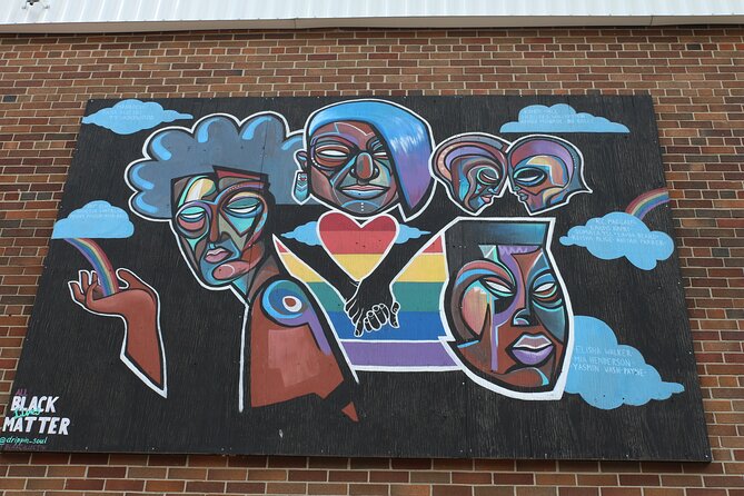 Street Art Exploration Game and Self-Guided Tour in Ottawa - Pink Flamingo Project Tribute and Arlington 5 Art Court