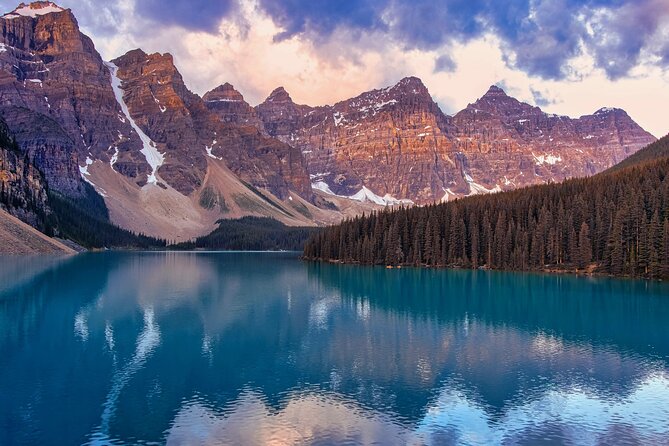 Sunrise at Moraine Lake & Lake Louise from Calgary/Canmore/Banff - The drive is part of the tour, not dead time