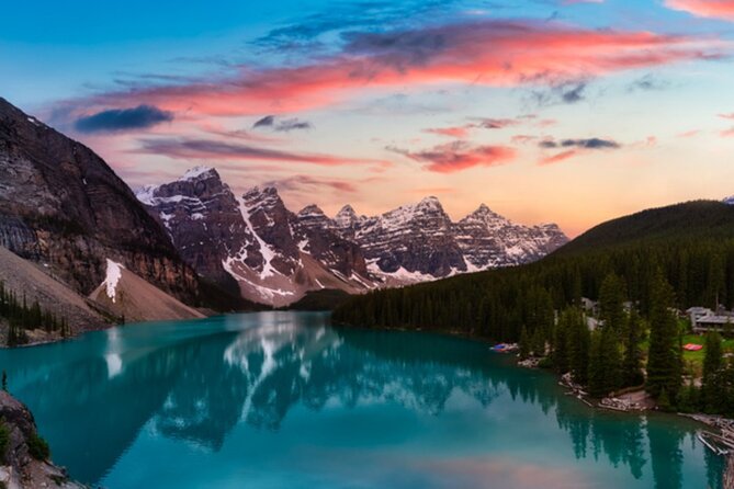 Sunset at Moraine Lake & Stargazing Tour from Canmore/Banff - Why an evening visit to Moraine Lake matters