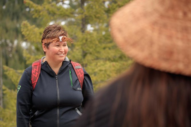 Talking Trees: Stanley Park Indigenous Walking Tour Led by a First Nations Guide - Talaysay Hush Tea and a slower pace