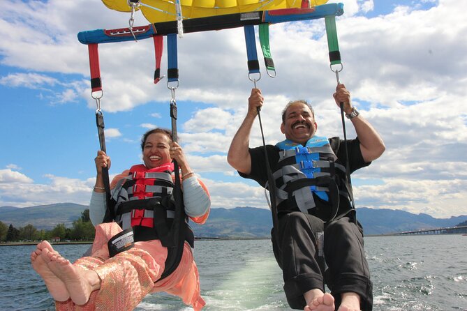 Tandem Parasailing Experience in Kelowna - Key details before you book