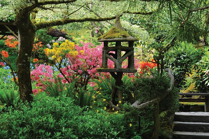 The Butchart Gardens Express Shuttle from Downtown Victoria - Why this shuttle makes sense from downtown Victoria