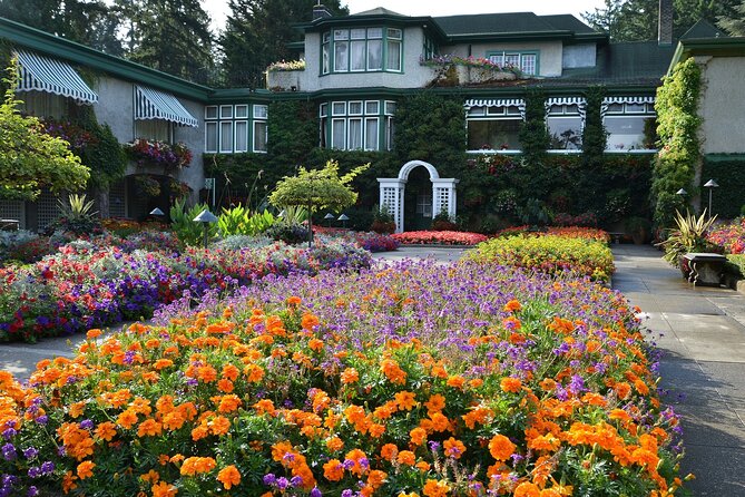 The Butchart Gardens Express Shuttle from Downtown Victoria - The 35-minute ride north