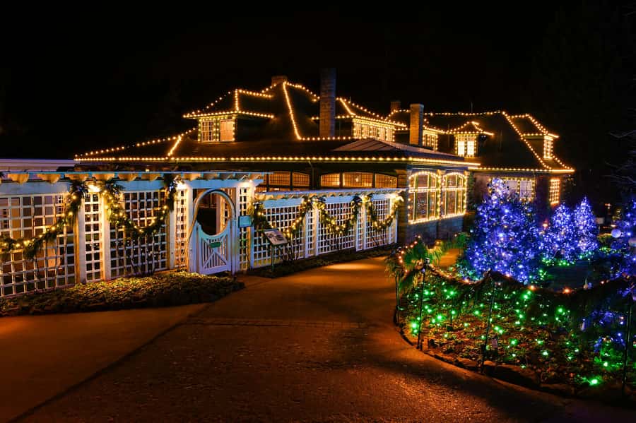 The Magic of Christmas at the Butchart Gardens - Finding the Twelve Days of Christmas