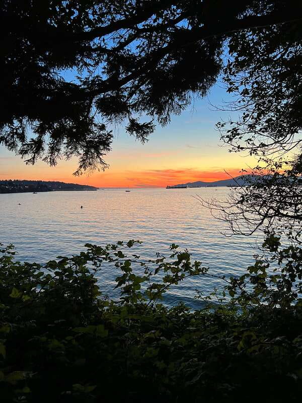 The Ultimate Stanley Park E-Bike Tour - Two and a half hours at a comfortable pace