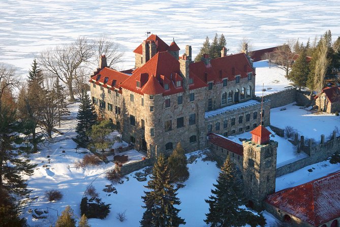 Thousand Islands Two Castle Helicopter Tour - Boldt Castle and the romance of Heart Island