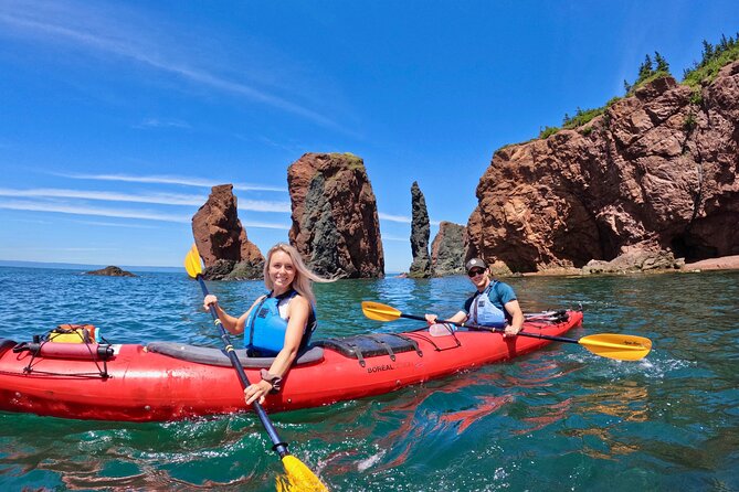 Three Sisters Sea Kayaking Day Tour - Arriving at Advocate Harbour