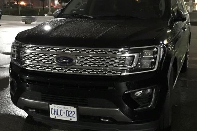 Toronto Airport Private Transfer to Downtown - What the private vehicle means for your group