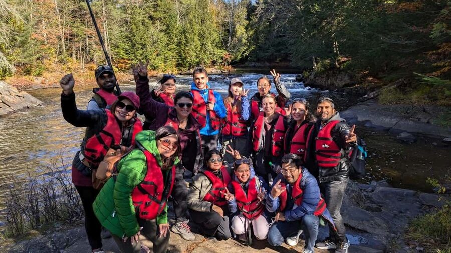 Toronto: Algonquin Park and Ragged Falls Day Trip - Algonquin Visitor Center and the afternoon lookout