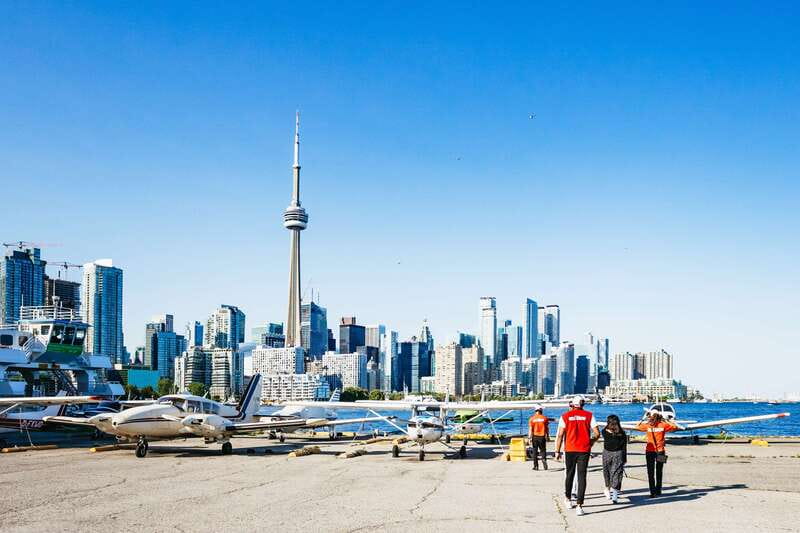 Toronto: City Sightseeing Helicopter Tour - The $160 price and what you receive