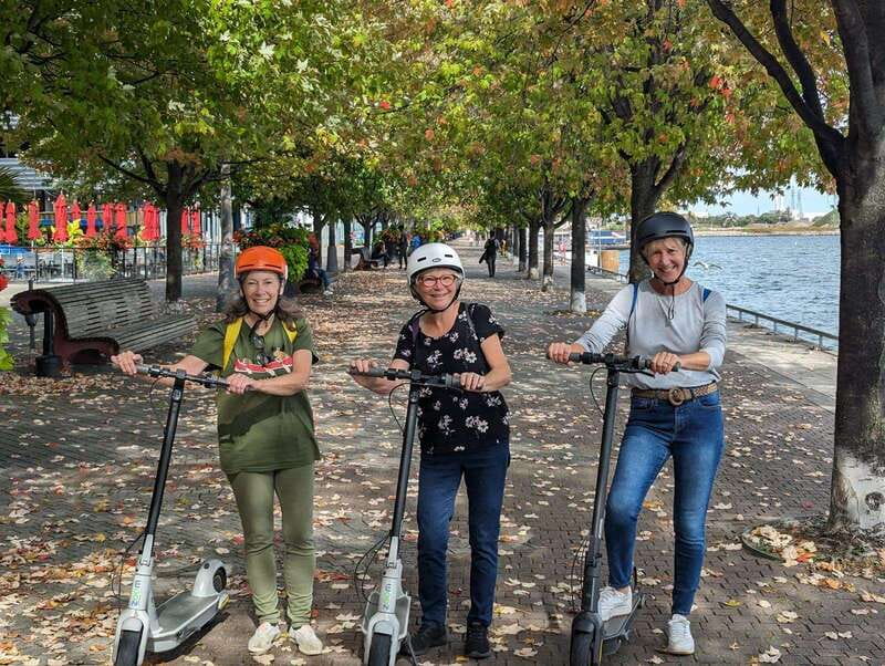 Toronto Discovery District Highlights Tour | 2-Hour - The best reasons to take this Toronto walk