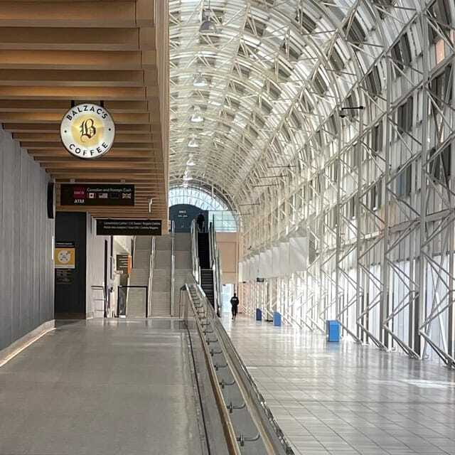 Toronto: Experience PATH - A 32km/24mile underground walkway - Who should book this walk