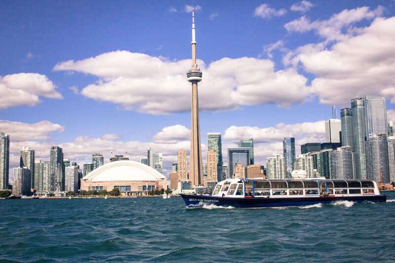 Toronto: Harbor and Islands Sightseeing Cruise - Who will enjoy this cruise most?