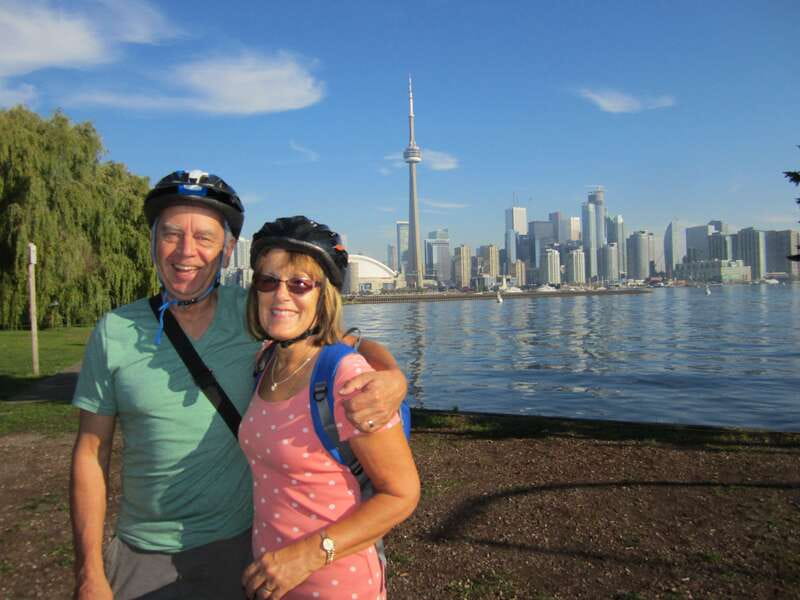 Toronto Islands: Morning or Twilight 3.5-Hour Bike Tour - Morning or twilight: which departure should you choose?