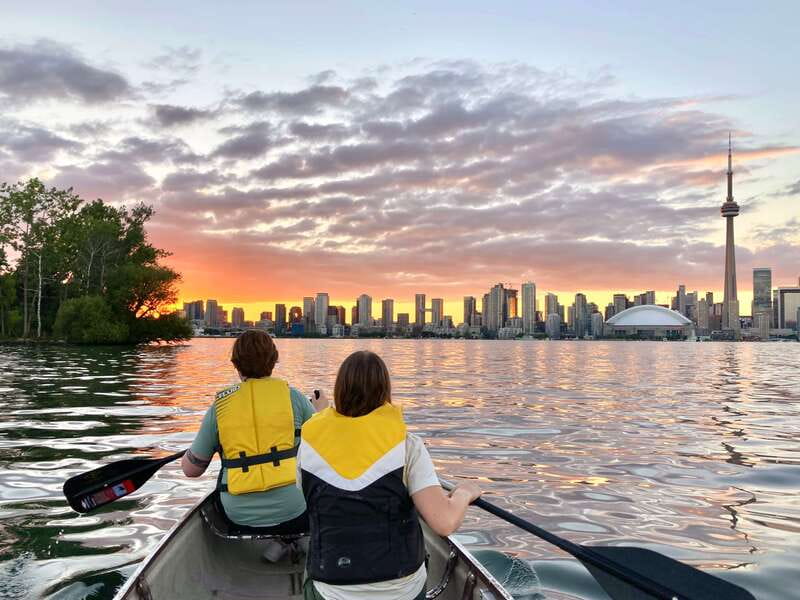 Toronto Islands: Sunset Canoe Tour - How long is the tour?