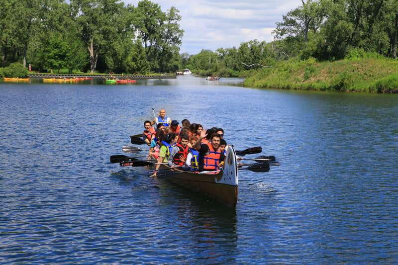 Toronto Islands: Voyageur Canoe Tour - Why the Toronto Islands make a good canoe setting