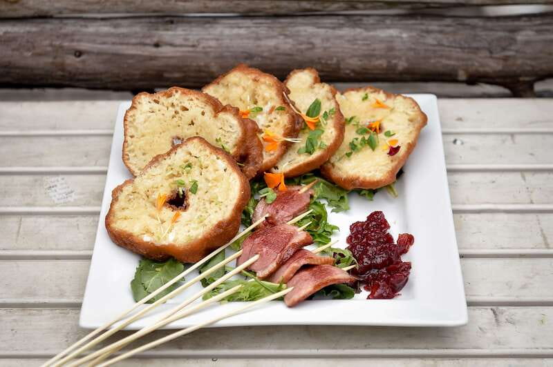 Toronto: Kensington Market International Food Tour - Six countries, several food traditions